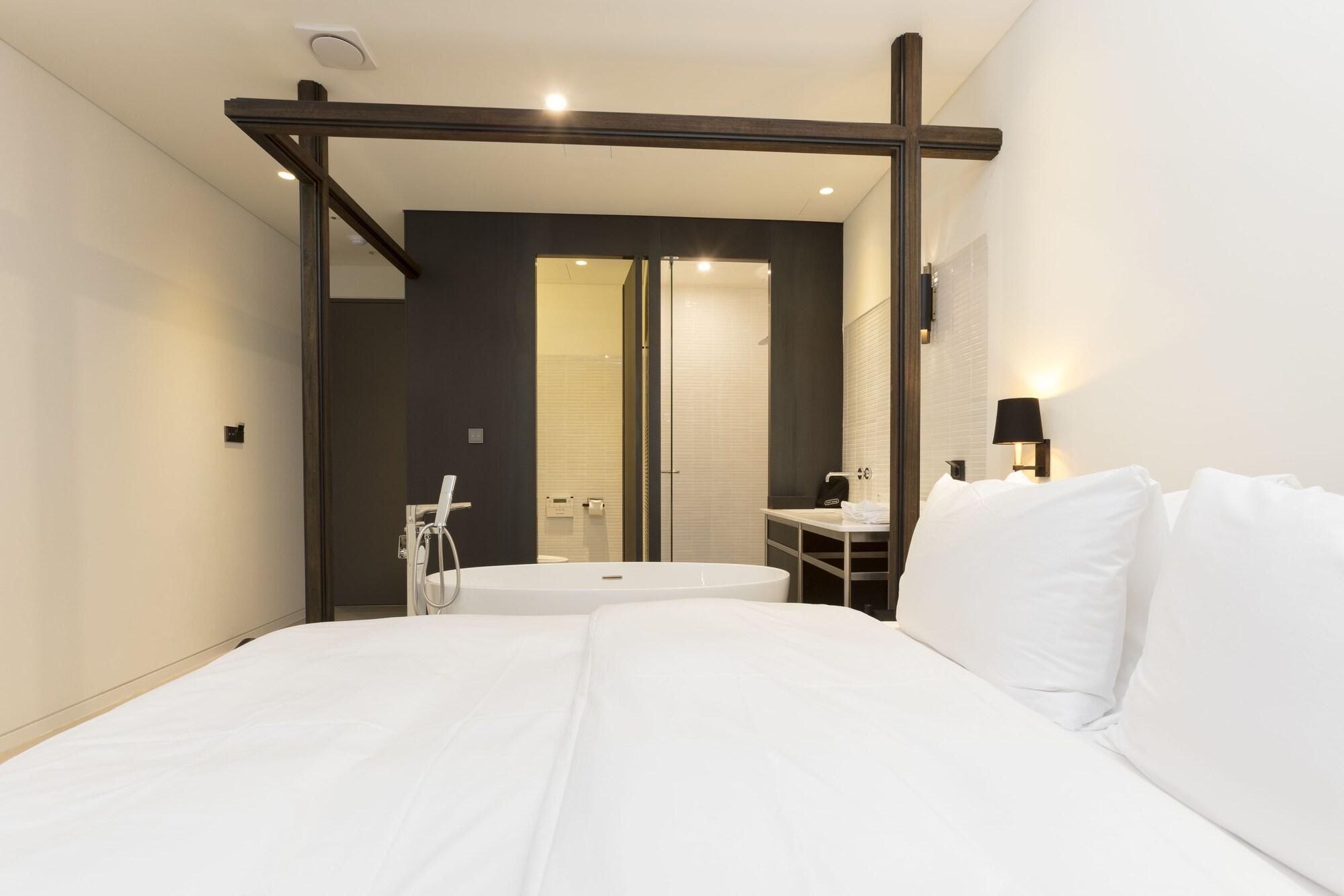Lemong Hotel 3*